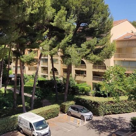 Bel Appartement Avec Piscine Proche Des Plages Six-Fours-les-Plages Exterior photo